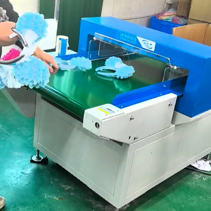 發(fā)箍生產(chǎn)無風(fēng)險(xiǎn)！全自動檢針機(jī)護(hù)航品質(zhì)